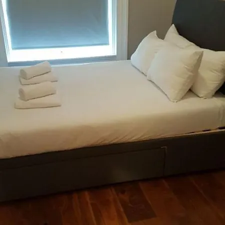 Beautiful 2 Bedroom Ballsbridge Near The Aviva * Dublin